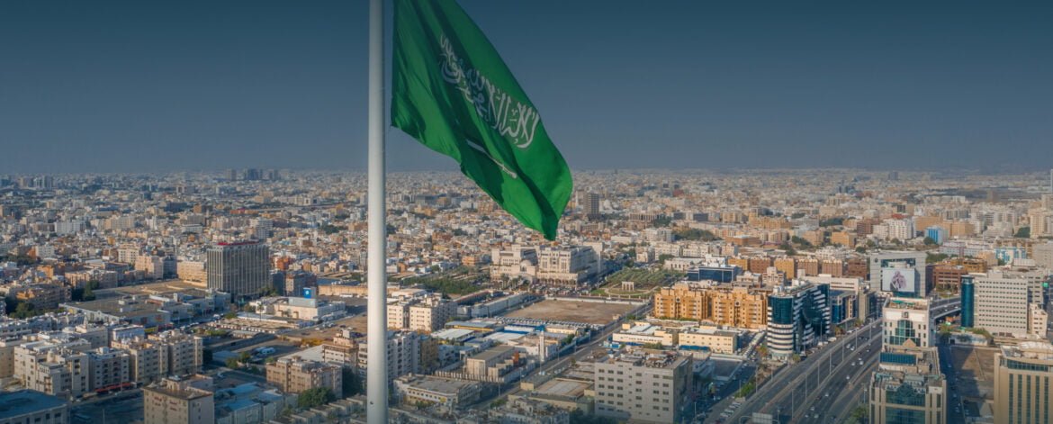 company-establishment-strategies-saudi Establishing Companies in Saudi Arabia: Strategies to Minimize Legal Risks for Startups